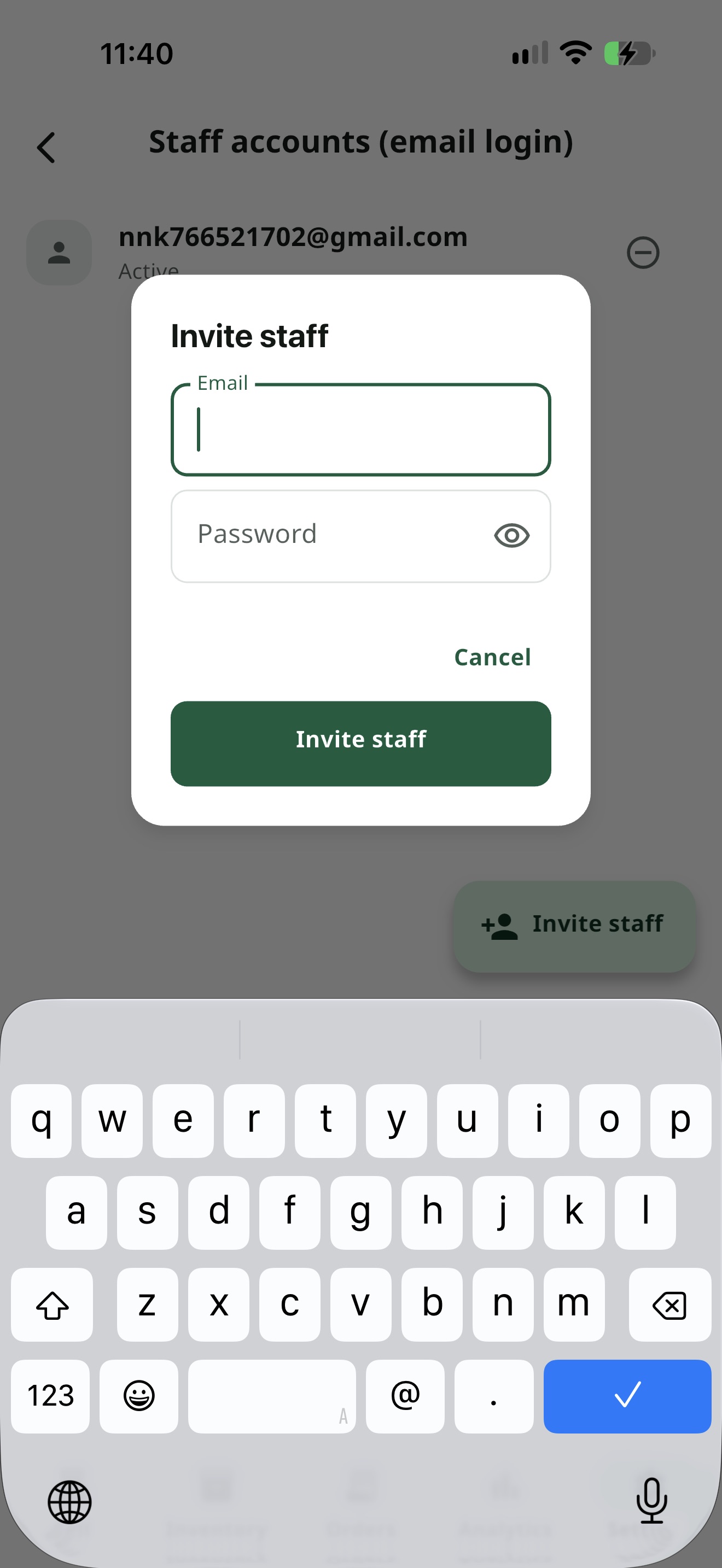 ဝန်ထမ်း ဖိတ်ခေါ်ရန် Dialog — Email နှင့် Password
